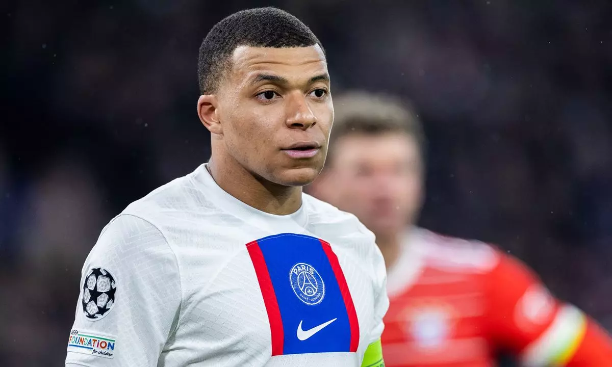 Mbappé sinaliza que pode acertar gigante da Premier League