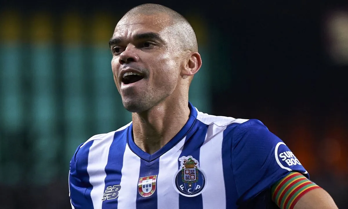 Nome De Pepe Do Porto Ganha For A Para Refor Ar O Corinthians