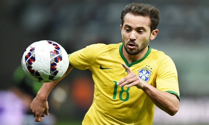 Éverton Ribeiro