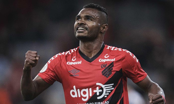 Corinthians, Palmeiras ou Santos são os prováveis destinos de Nikão