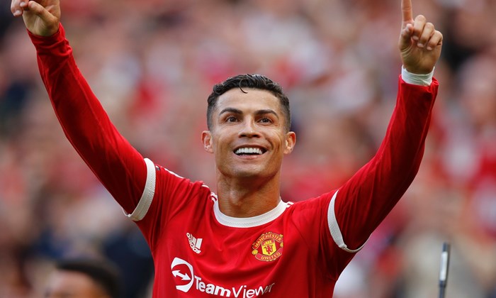 Cristiano Ronaldo teria se oferecido para jogar no Barcelona em 2022