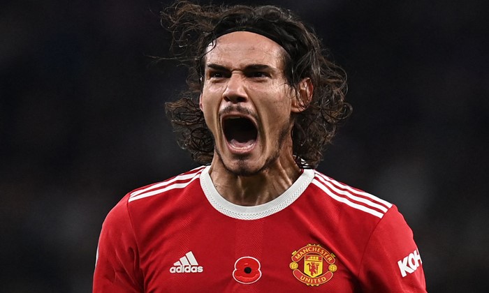 Novo patrocinador pode ajudar o Corinthians na negociação por Cavani