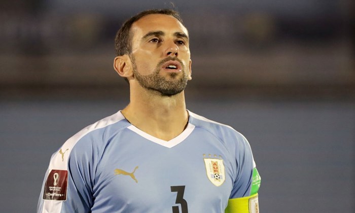 Negociando rescisão, Diego Godín está perto de reforçar o Atlético-MG
