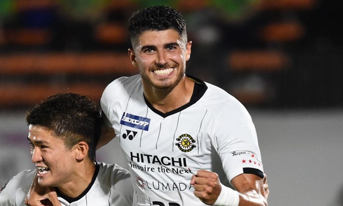 Goiás supera Vasco e Juventunde e acerta com atacante Pedro Raúl