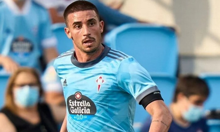 Ceará entra na disputa com Corinthians pelo atacante Thiago Galhardo