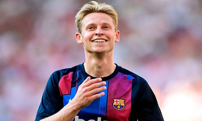 Barça encaminha venda de De Jong ao United por 70 milhões de euros