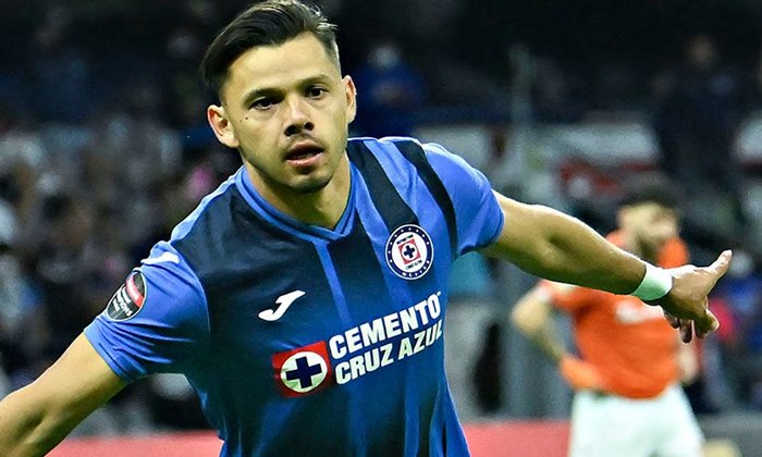 Ídolo da torcida, Ángel Romero sinaliza possível volta ao Corinthians
