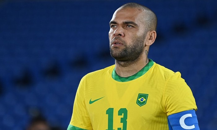 Atlético-MG monitora e pode entrar na disputa por Daniel Alves