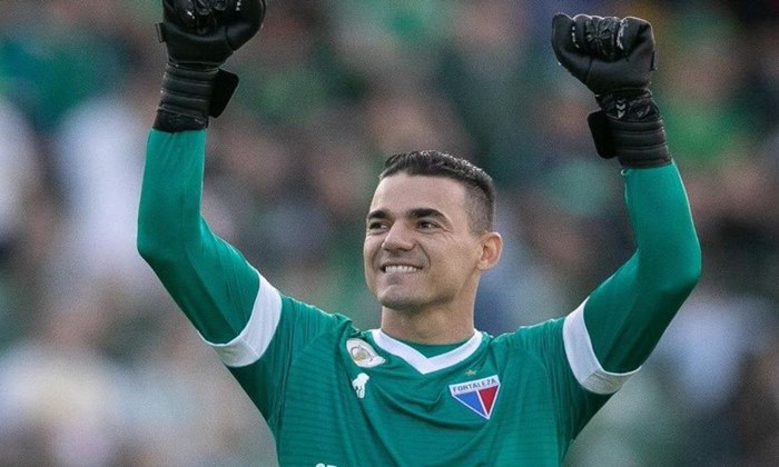 Fortaleza aceita proposta e São Paulo contrata o goleiro Felipe Alves