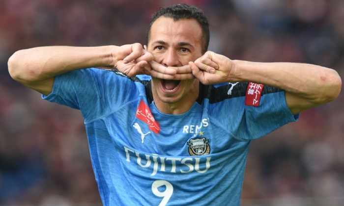 Boca Juniors e Botafogo disputam a contratação de Leandro Damião