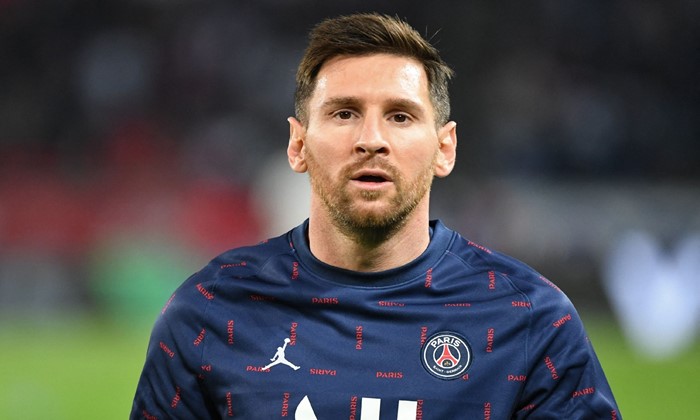 PSG coloca Messi á venda no mercado, Barcelona tem interesse