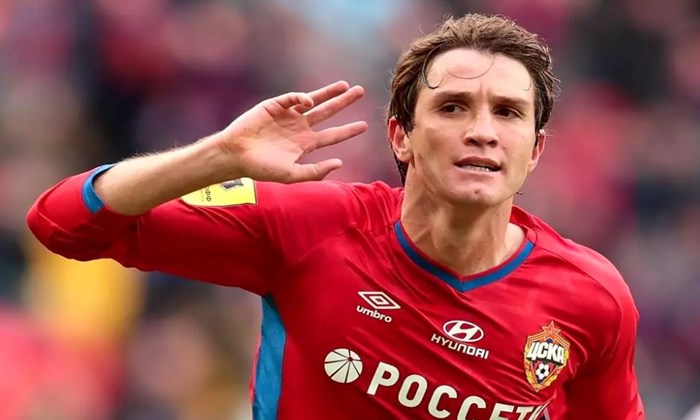 Athletico entra na disputa pela contratação do lateral Mario Fernandes