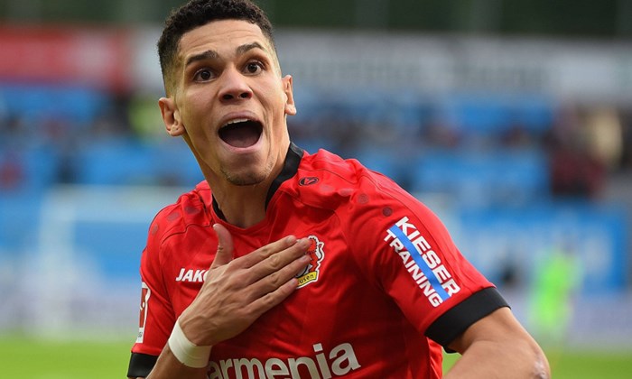 Vasco monta estratégia para vencer concorrência e fechar com Paulinho