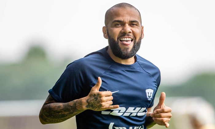 Em baixa no Pumas, Daniel Alves vira alvo do Fluminense para 2023