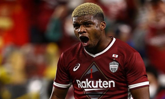 Coritiba e Cruzeiro disputam contratação do atacante Lincoln, ex-Fla