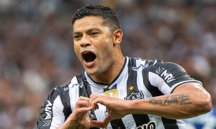 Insatisfeito com Cuca, Hulk pode trocar o Atlético por rival da Serie A