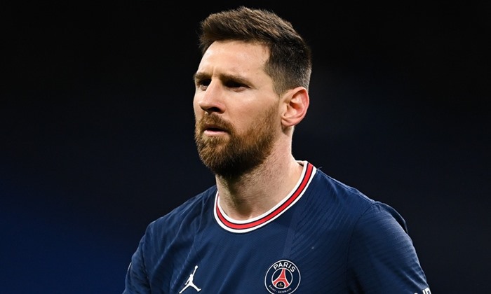 Lionel Messi planeja deixar o PSG e retornar ao Barcelona em janeiro