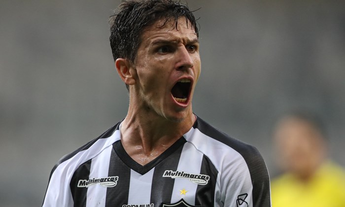 Nacho Fernández perde espaço no Atlético e vira alvo do São Paulo