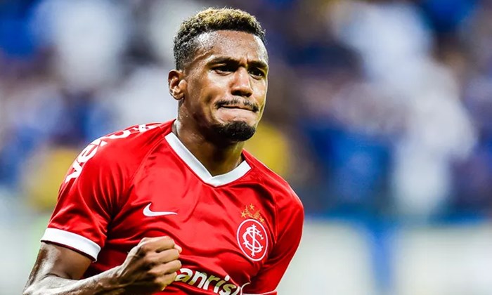 Atlético-MG oferece jogadores ao Inter em troca pelo meia Edenílson