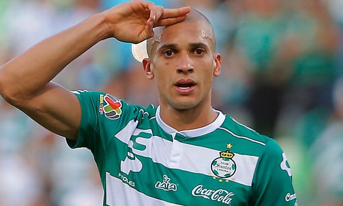 Cruzeiro negocia com zagueiro Dória, destaque no futebol mexicano