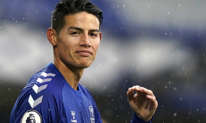Após Botafogo, Fluminense tenta a contratação de James Rodríguez