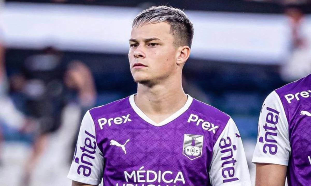 Defensor-URU confirma negociação de Matías Abaldo com o Vasco