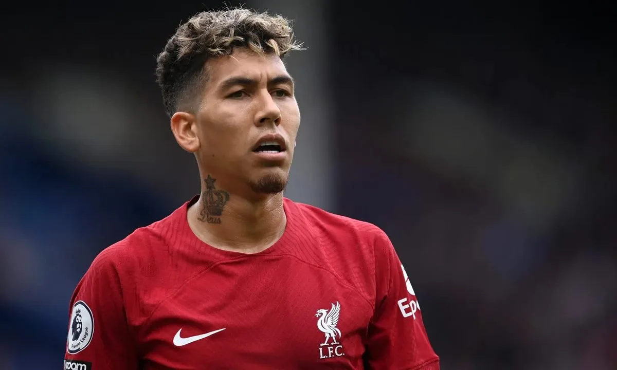 Diretor revela ‘condição’ para o Corinthians contratar Firmino