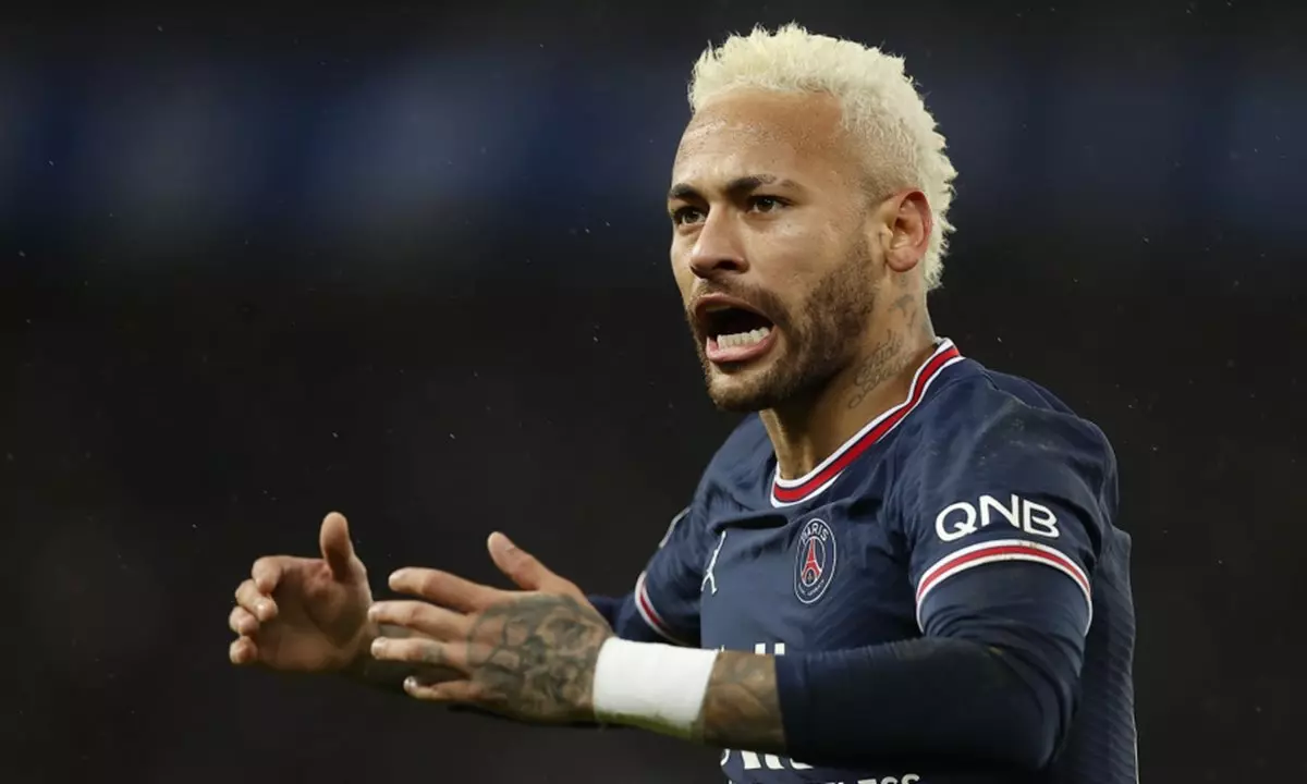 PSG pode envolver Neymar em troca por craque da Premier League