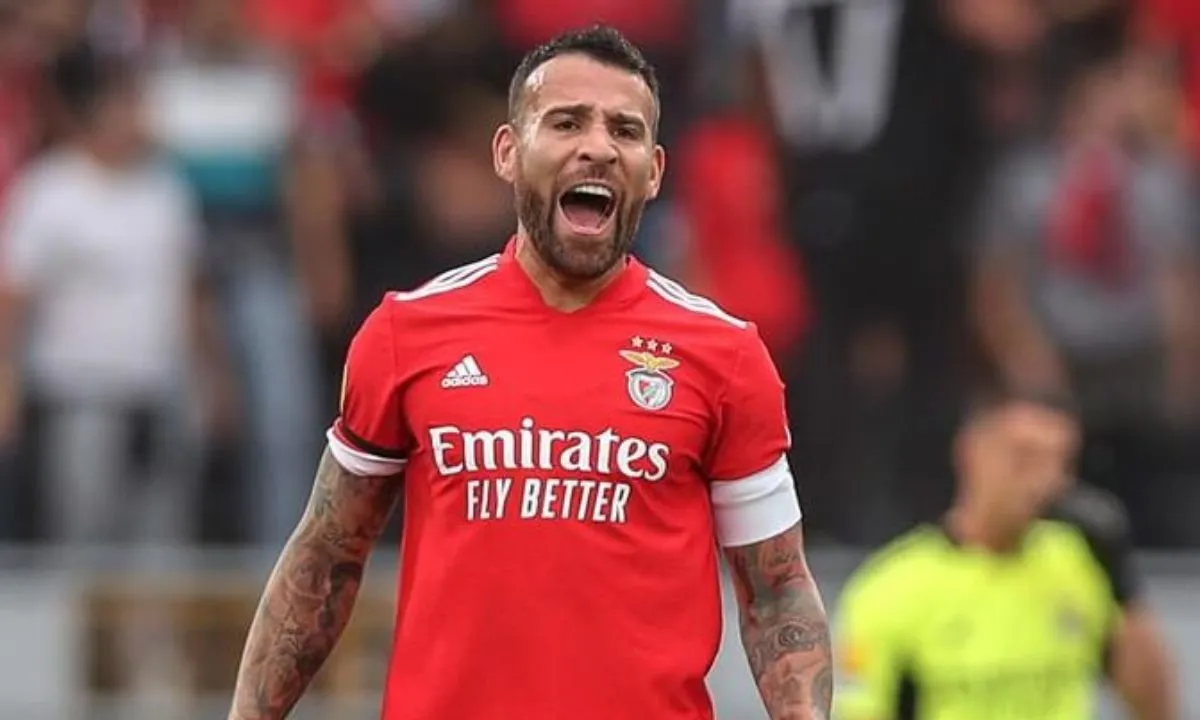 Flamengo demonstra interesse no zagueiro Nicolás Otamendi, do Benfica