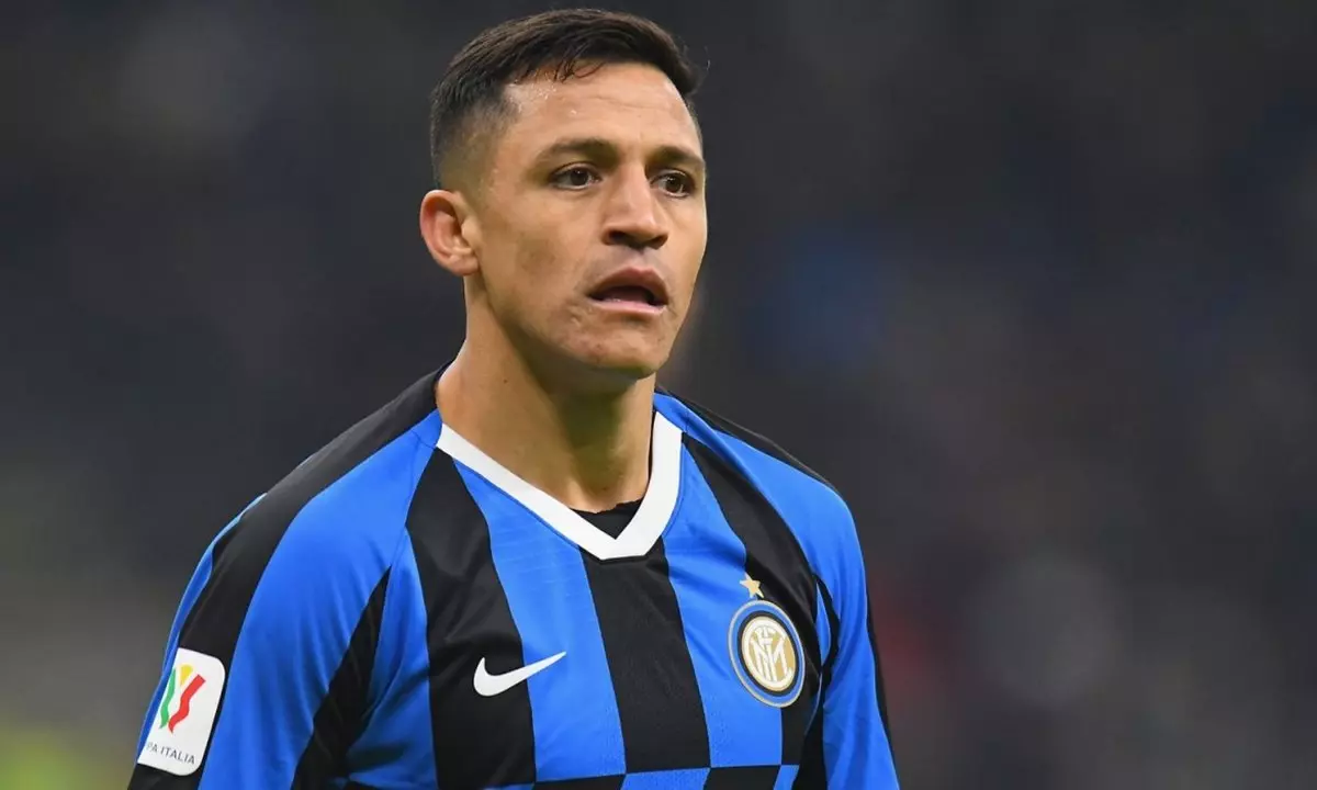 Alexis Sánchez pode desembarcar no Brasil com salários de R$1,2 milhão