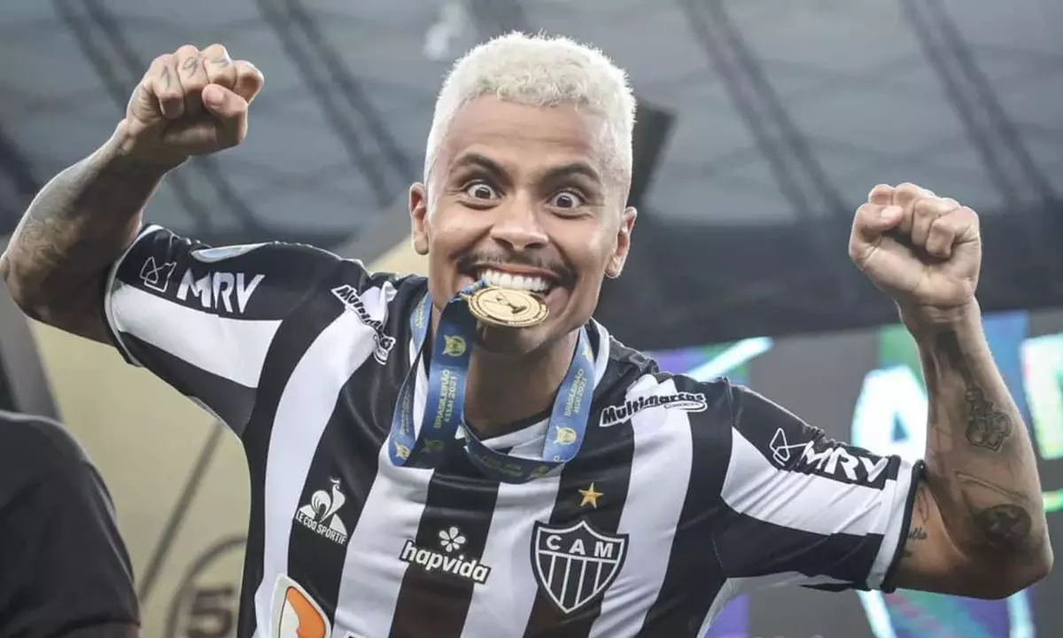 Flamengo acerta a contratação do meia Allan por R$41 milhões