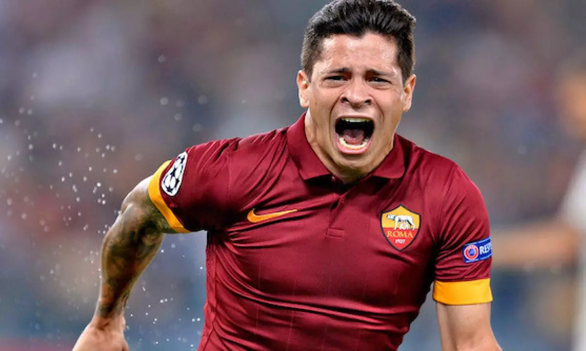 Grêmio está perto de anunciar o atacante argentino Iturbe, ex-Roma