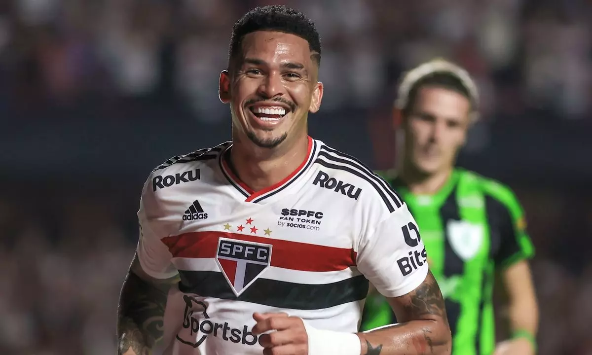 Luciano pode deixar o São Paulo e acertar com outro grande clube