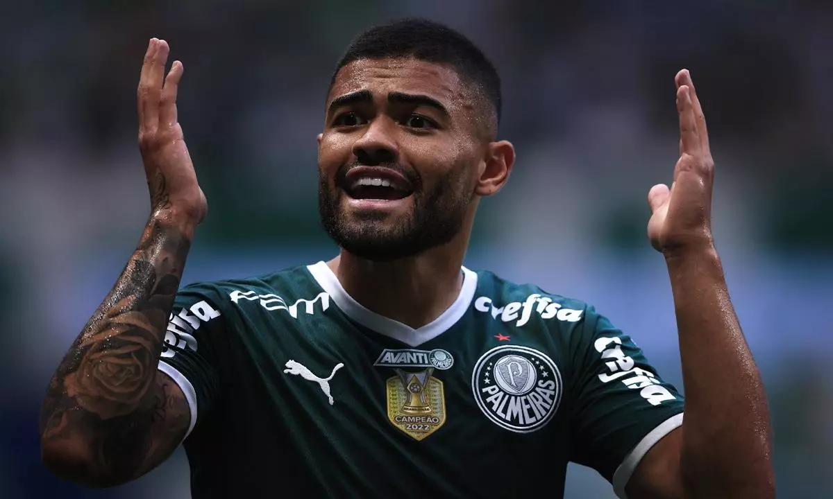 Após Cruzeiro, Bahia e Fortaleza também monitoram Bruno Tabata