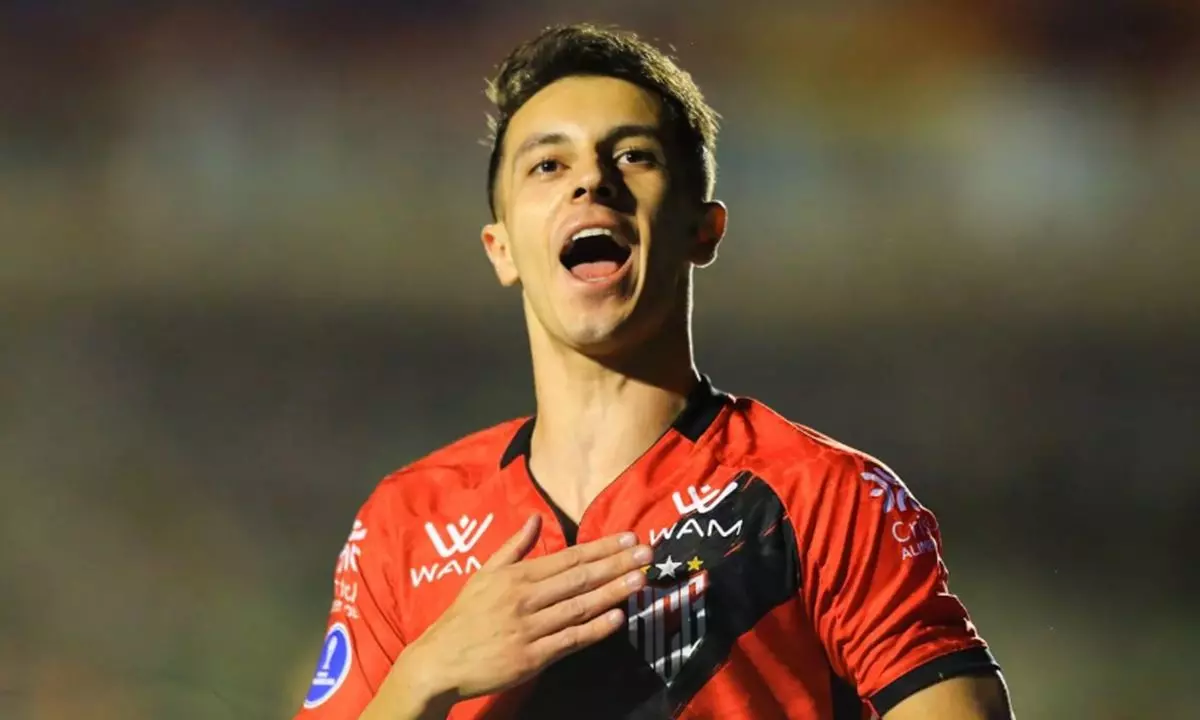 Cruzeiro envia proposta pelo meia Shaylon, destaque da Serie B