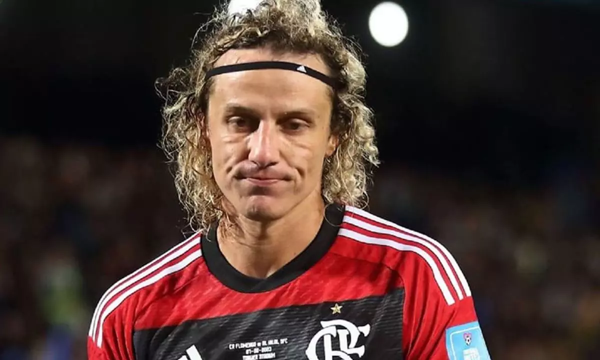 Em baixa no Flamengo, David Luiz é monitorado pelo Corinthians