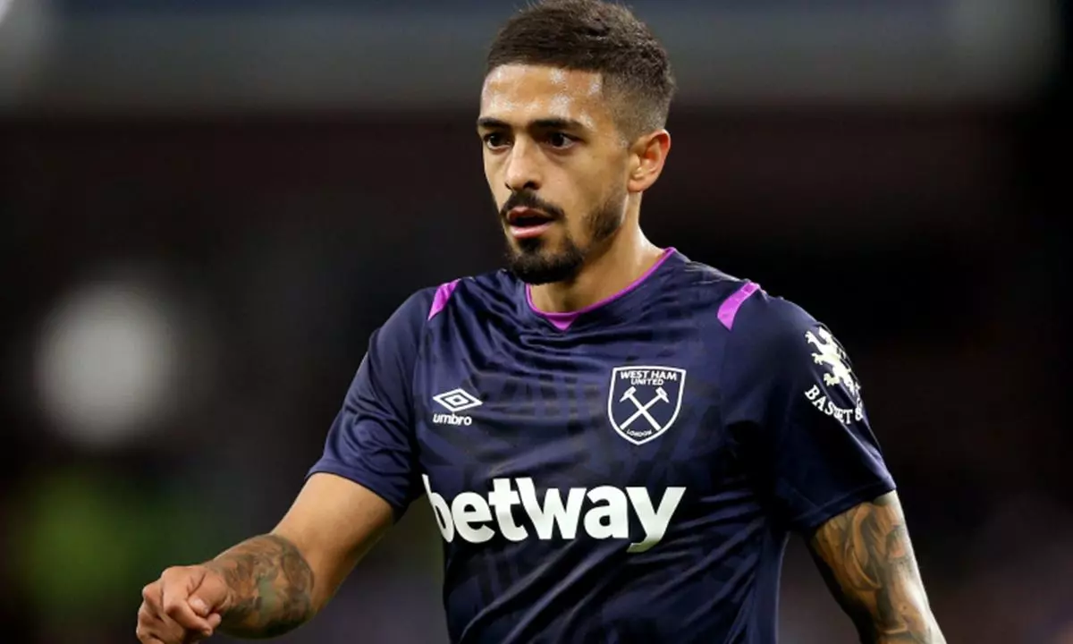 Flamengo abre conversas com argentino Manuel Lanzini, ex-West Ham