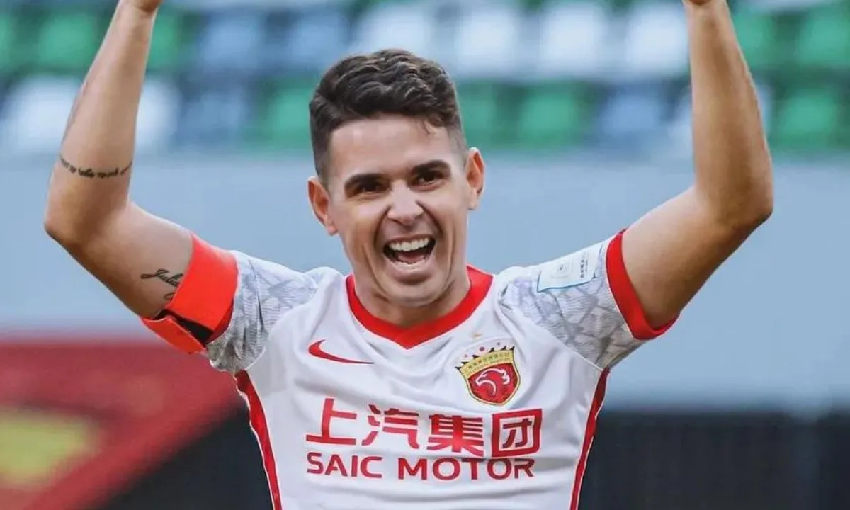 Procurado pelo São Paulo, Oscar vira alvo de outro clube brasileiro