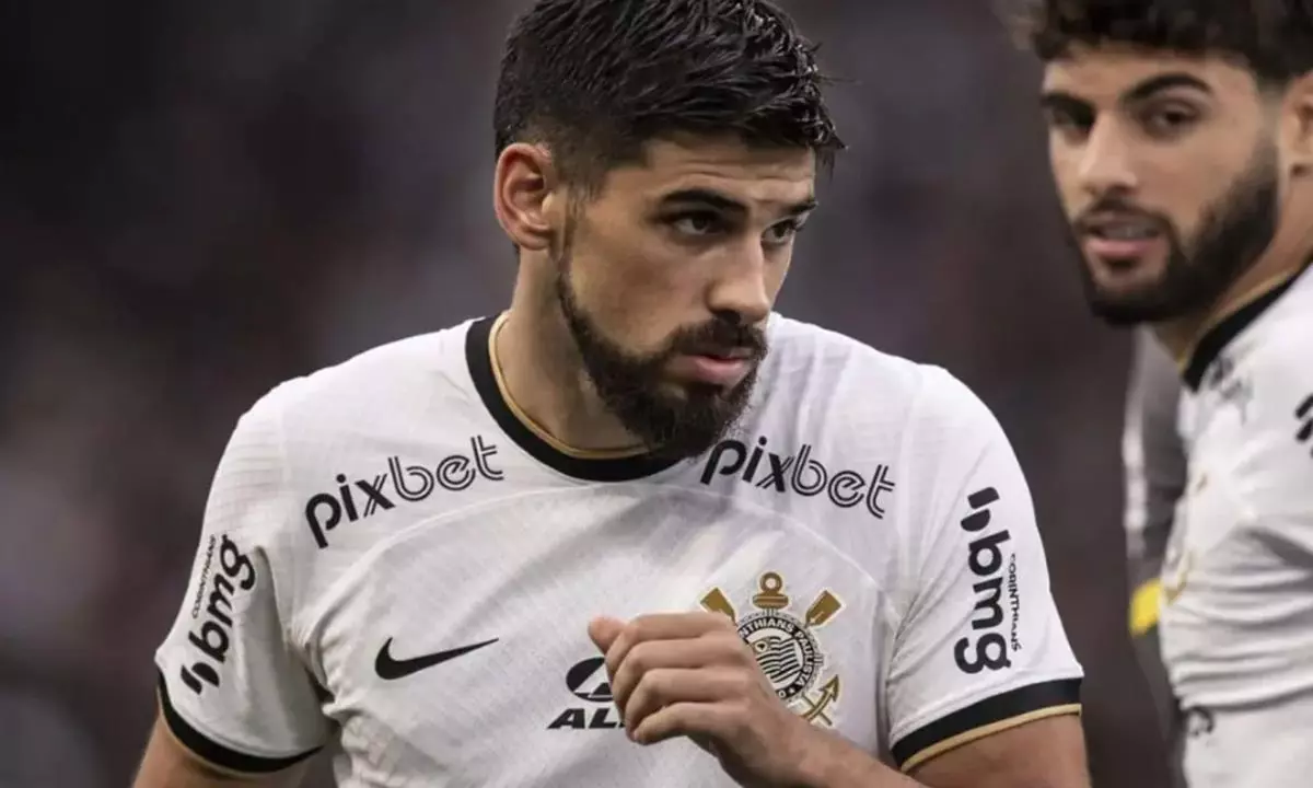 Palmeiras tenta atravessar o Fla e tem interesse em Bruno Méndez