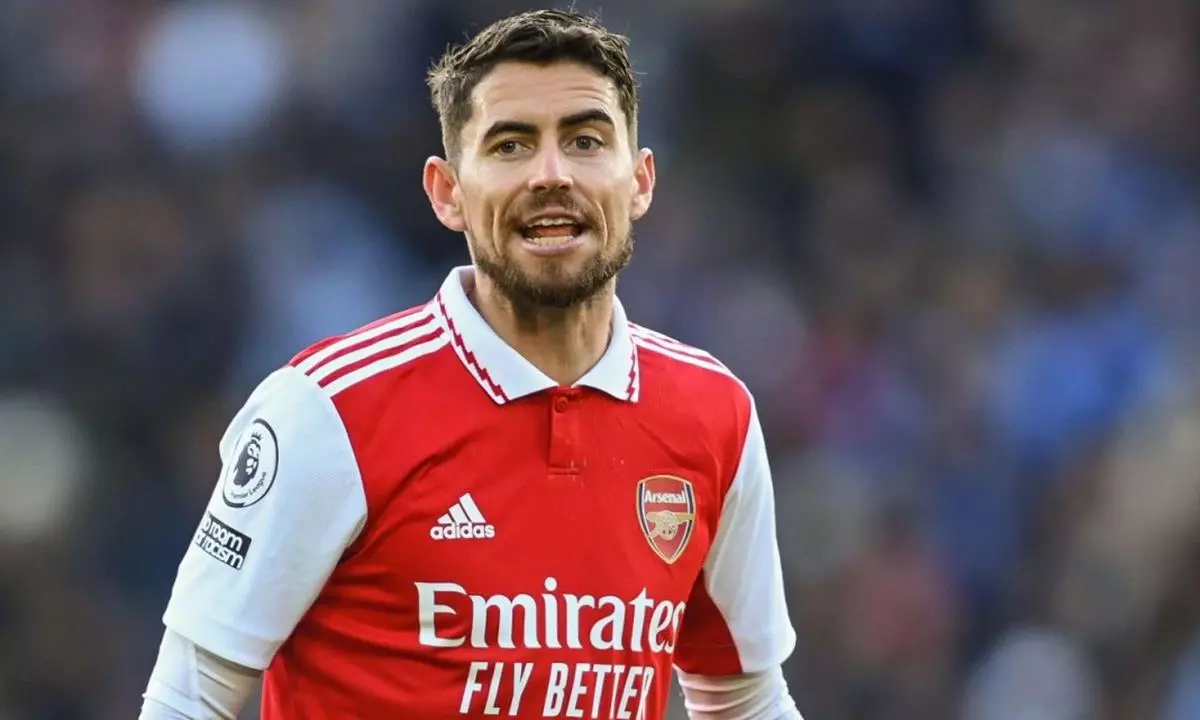 Reserva no Arsenal, Jorginho se oferece para defender o São Paulo