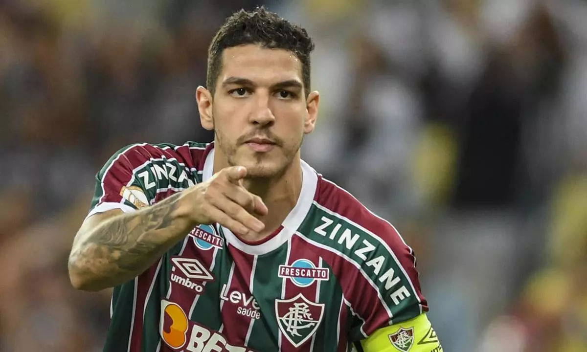 Nino pode deixar o Flu na próxima janela e já teria destino definido