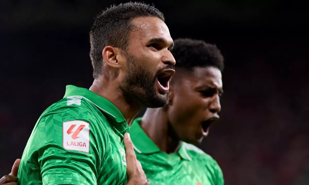 Willian José, do Betis, revela que foi procurado por São Paulo e Vasco
