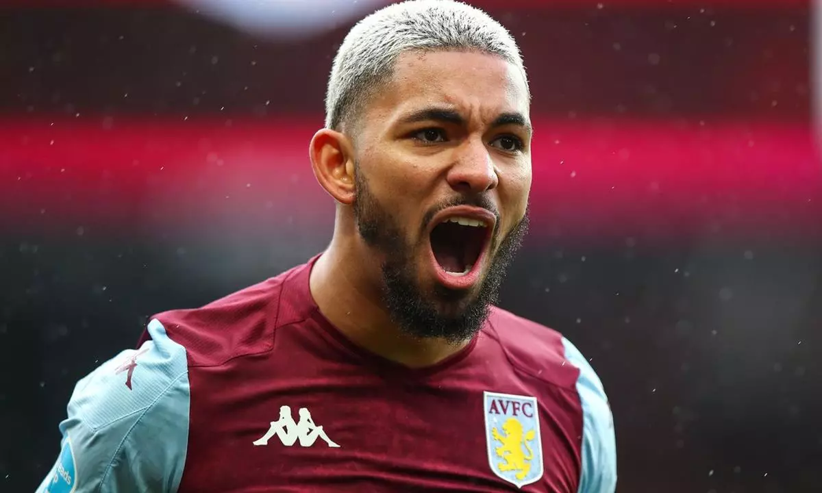 Em alta na Premier League, Douglas Luiz se torna alvo do Arsenal
