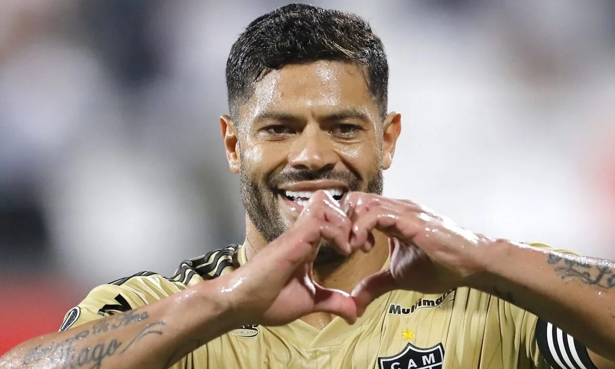 Abel Ferreira aprova e Hulk entra na mira do Palmeiras para 2024