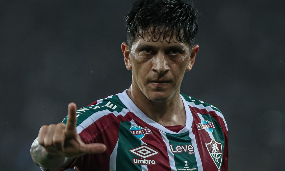 Internacional cogita proposta pelo argentino Germán Cano, do Flu