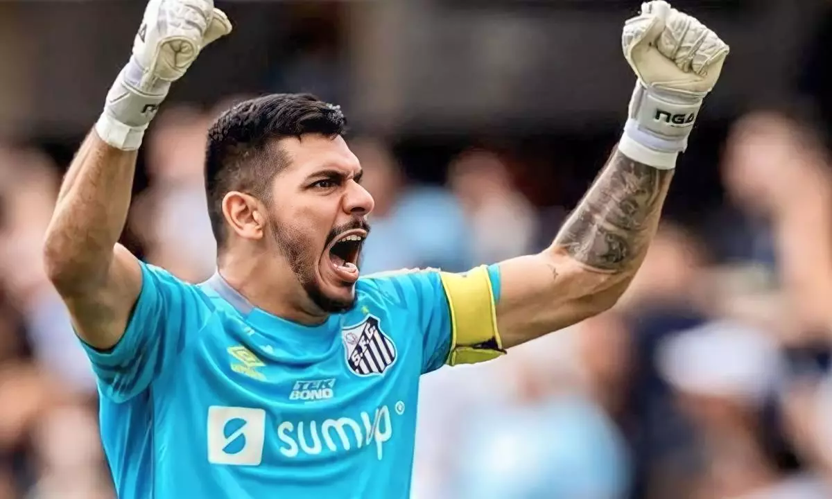 Em grande fase, João Paulo pode trocar o Santos por outro clube brasileiro