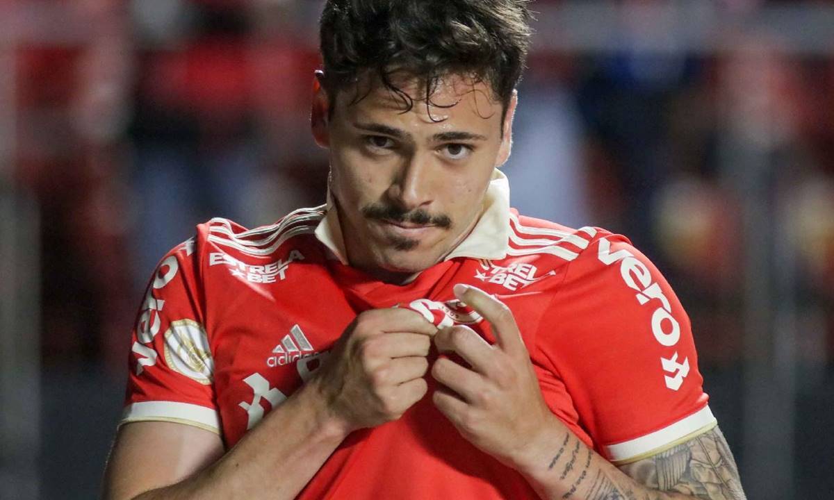 Inter aceitar negociar Maurício com Flamengo e define sua pedida