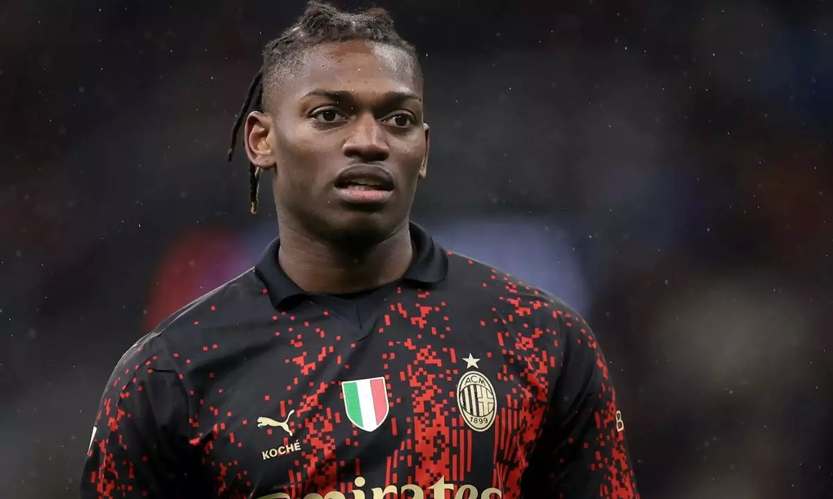 Rafael Leão pode trocar o Milan por gigante da Premier League