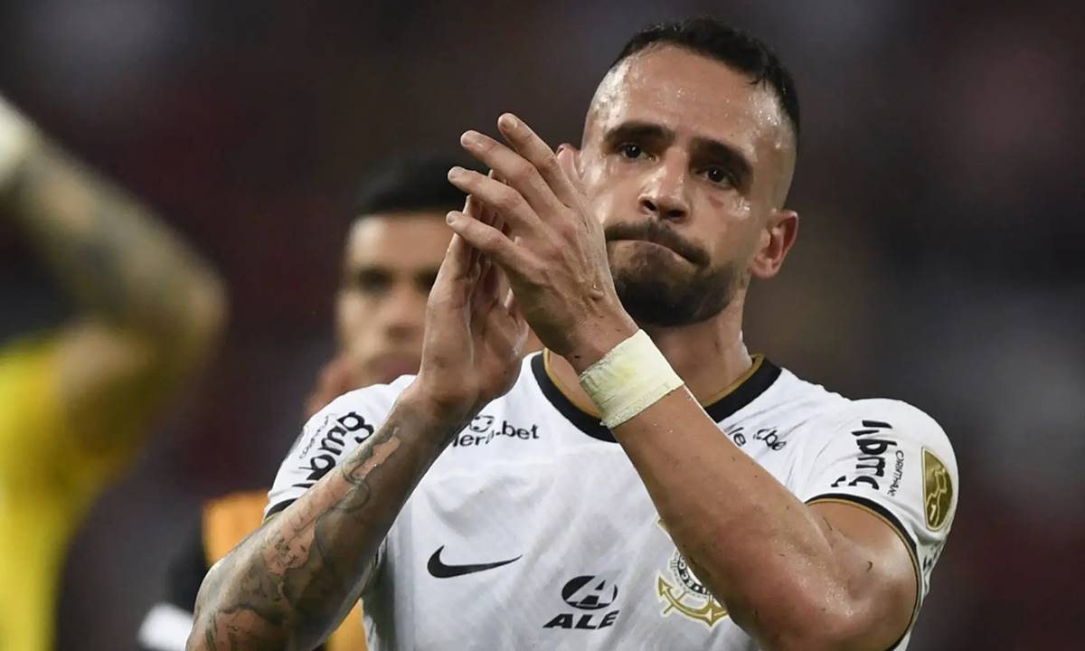 Flamengo espera aval de Tite para fazer proposta por Renato Augusto