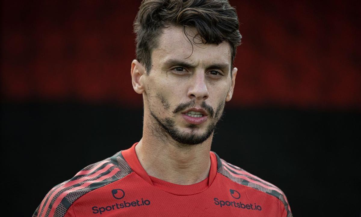 Após despedida do Fla, Rodrigo Caio está perto de jogar no Cruzeiro